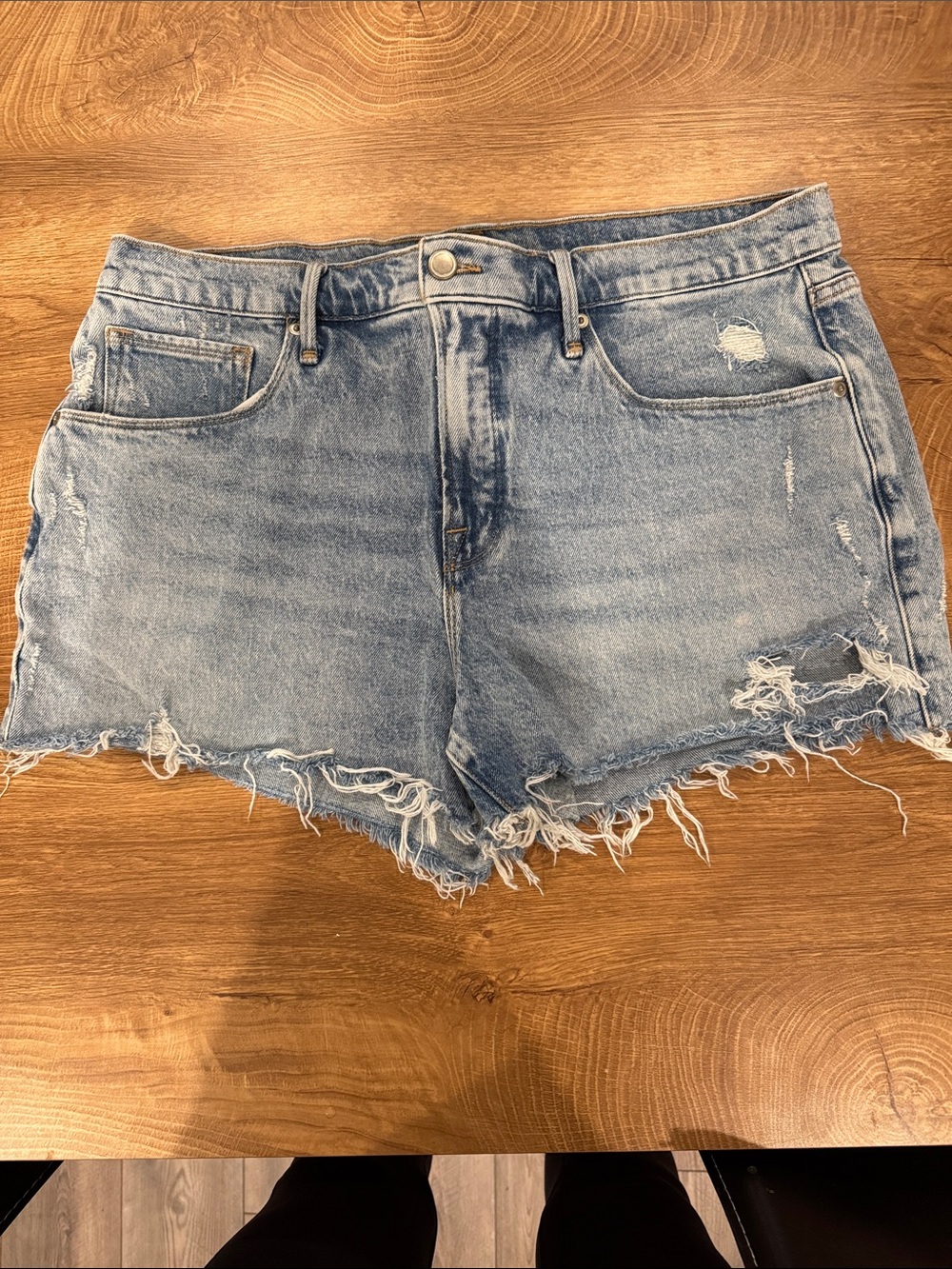 Good American Cut Off Denim Shorts